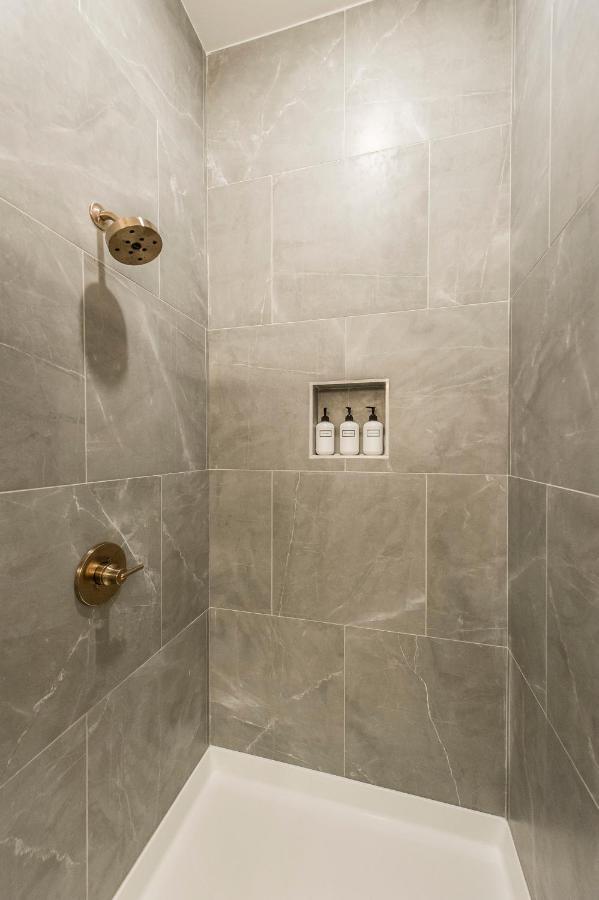 Brand New 4 Bedroom 4Bath Townhome With Amazing Rooftop! Nashville Exterior foto